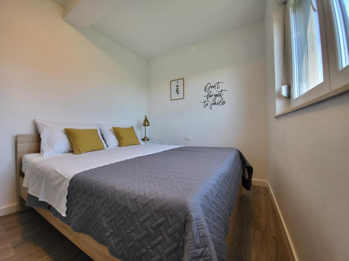 Ferienwohnung Vila Maslina-Apartman Br.4 Zadar Exterior foto