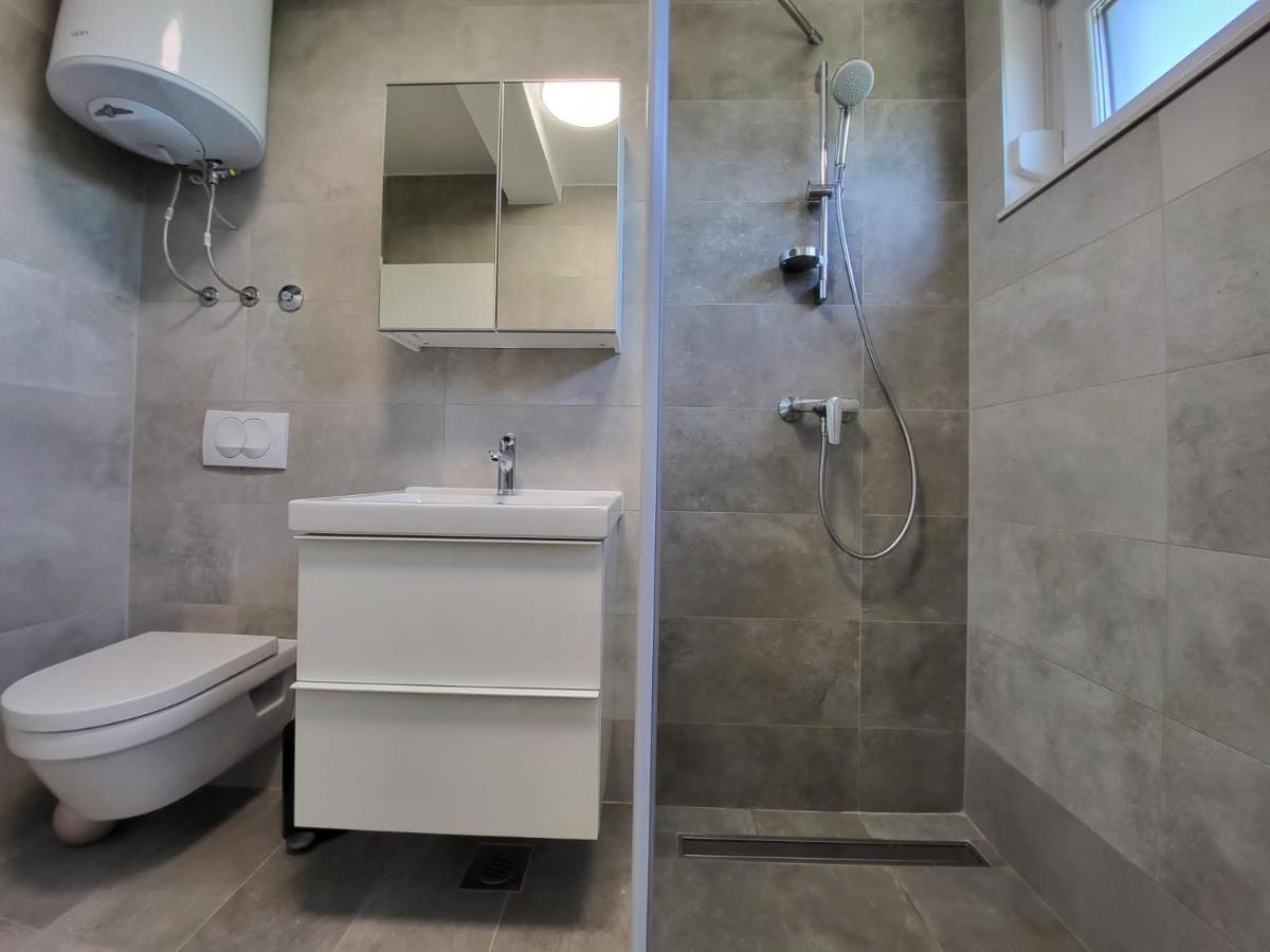 Ferienwohnung Vila Maslina-Apartman Br.4 Zadar Exterior foto