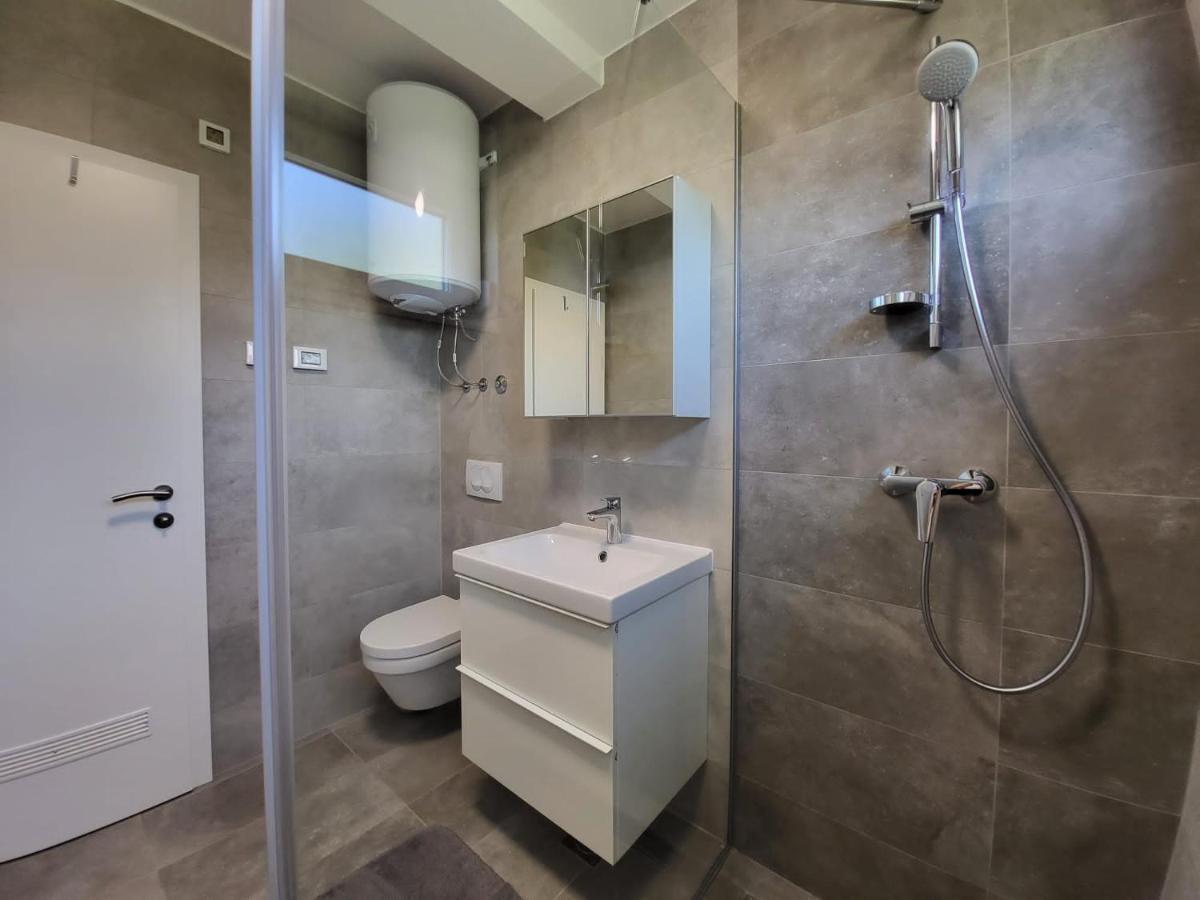 Ferienwohnung Vila Maslina-Apartman Br.4 Zadar Exterior foto